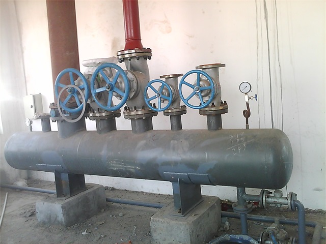 1681540428225044.jpeg 日土日土日土蒸汽分气缸3.jpeg